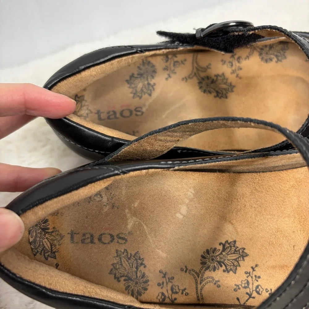 Taos Round It Black Leather Mary Jane Block Heel Pumps Shoes Womens Size 10